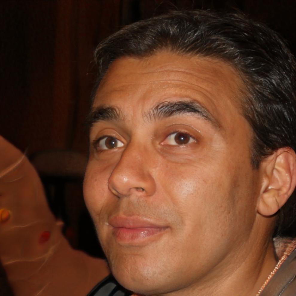 Ritratto di Edoardo Marchetti, fondatore e fotografo principale